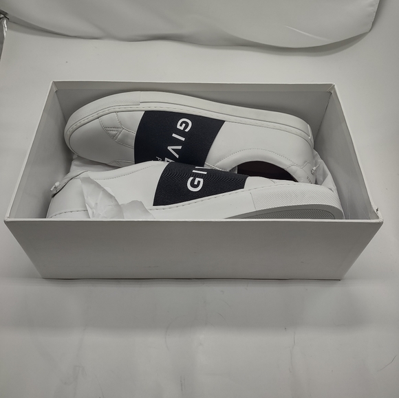 Givenchy Men's Urban Street Sneakers w/Webbing, black/white - Size EU 45/12 - Picture 11 of 14